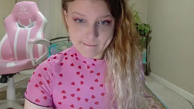 Emihaze online show from 05-27-26, 02:35