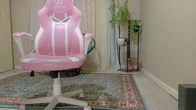 Emihaze online show from 03-24-26, 05:13