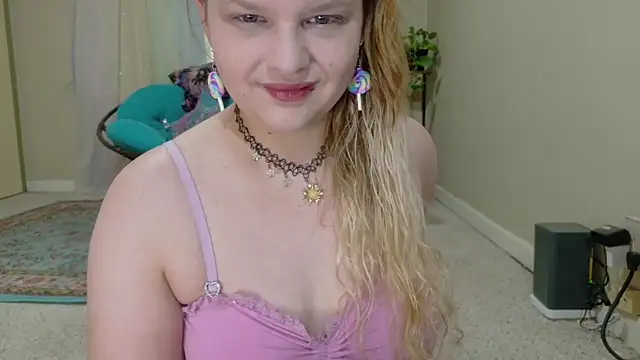 Emihaze online show from 02-27-26, 06:30