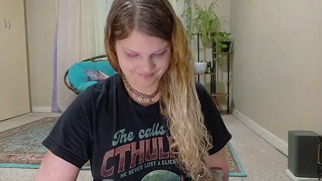 Emihaze online show from 03-28-26, 04:19