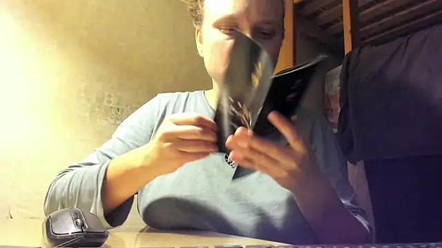 FrumCake online show from 01-22-25, 01:20