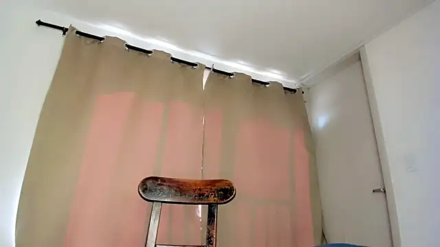 Genesis Sandoval online show from 01-18-26, 02:42