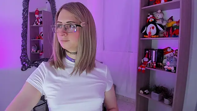 KimberlyJohnsoon online show from 12-03-25, 03:22