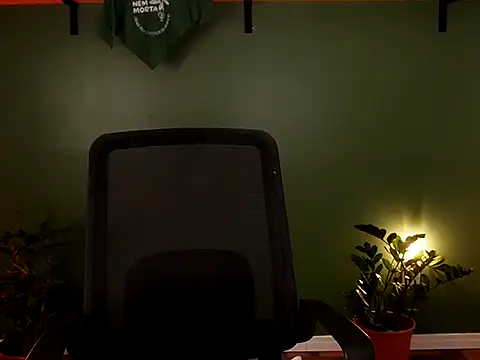 callmedemme online show from 06-12-26, 05:32
