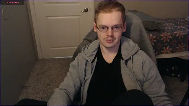 Snapshot of doloresman chatting on 02-27-25, 03:59 doloresman online show from 02-27-25, 03:59