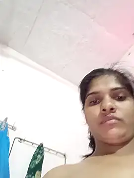 Shreya-Shetty09 online show from 10-21-25, 03:44