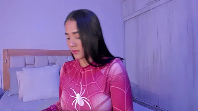 mia hank online show from 04-08-26, 11:33