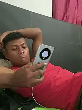 jonaspas02 online show from 02-07-25, 06:14