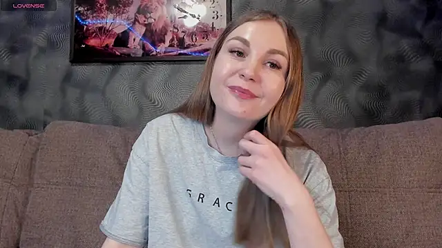 Snapshot of CassieMils chatting on 02-17-25, 05:55 CassieMils online show from 02-17-25, 05:55