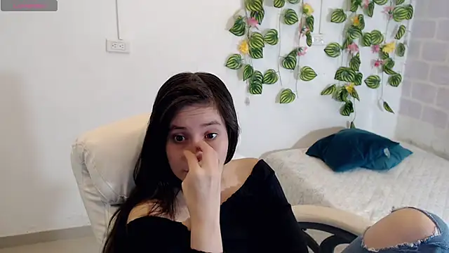 tania sweet   online show from 10-01-25, 02:43