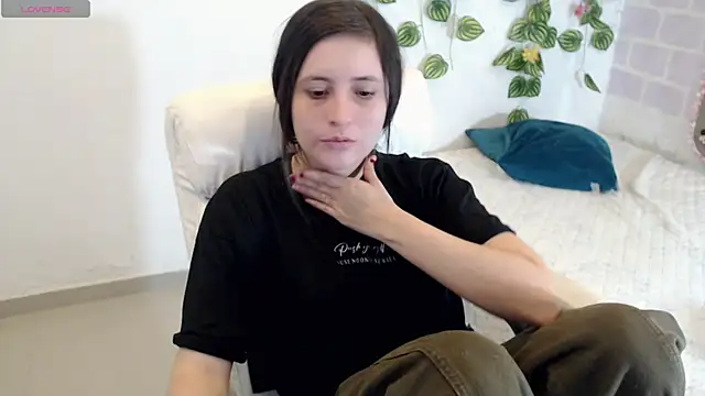 tania sweet   online show from 10-19-25, 12:08