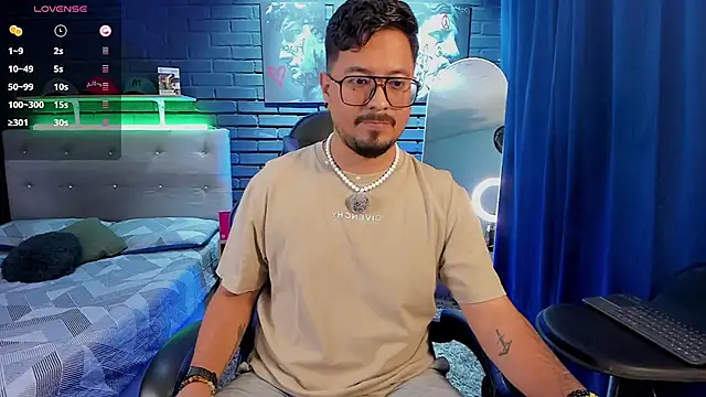 DaviidEvans  online show from 07-05-26, 11:11