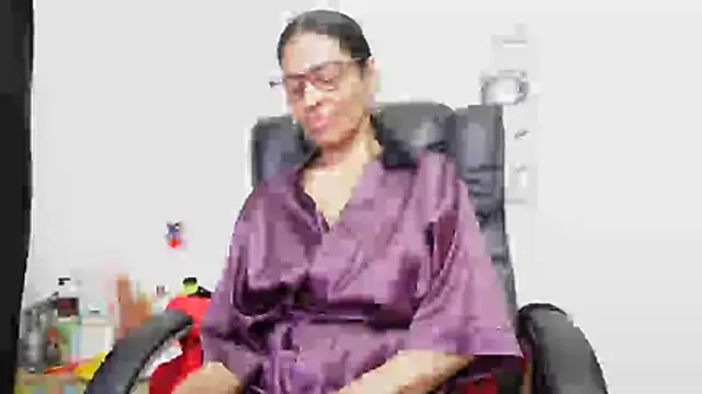 Aries Mature online show from 06-22-26, 12:27