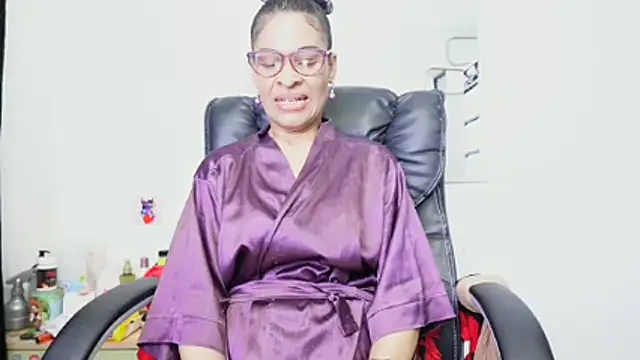 Aries Mature online show from 06-29-26, 12:17