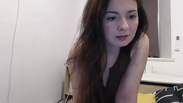desirmiss1 online show from 03-22-25, 07:25
