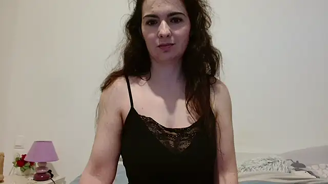 desirmiss1 online show from 06-17-26, 06:46
