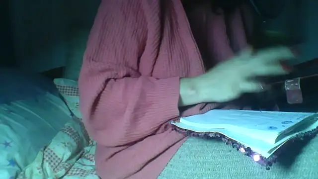 Alma Evelynne online show from 02-04-26, 12:44