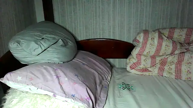 Alma Evelynne online show from 12-02-25, 11:06