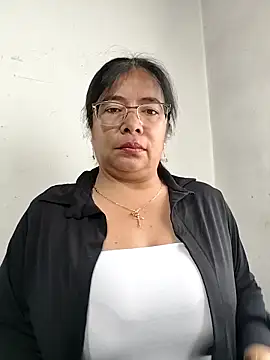   valentina18 online show from 04-19-26, 01:12