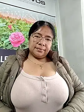   valentina18 online show from 03-06-26, 01:06