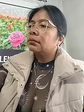   valentina18 online show from 02-26-26, 01:00