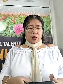   valentina18 online show from 02-12-26, 01:00