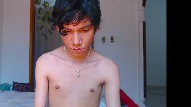 LAICK 01 online show from 03-15-26, 07:21