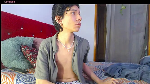 LAICK 01 online show from 04-24-26, 08:38