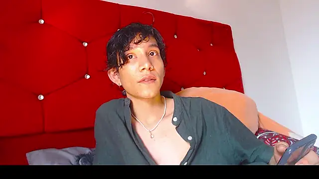 LAICK 01 online show from 03-24-26, 08:31