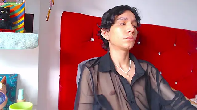 LAICK 01 online show from 04-15-26, 08:20