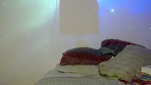 Snapshot of deftoolceles chatting on 03-02-26, 08:21 deftoolceles online show from 03-02-26, 08:21