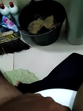 Snapshot of Arthu2r chatting on 02-07-25, 06:34 Arthu2r online show from 02-07-25, 06:34