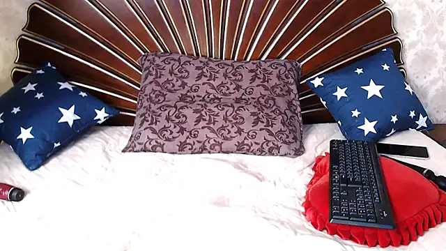 PrettyHairyBlonde online show from 03-12-25, 11:43