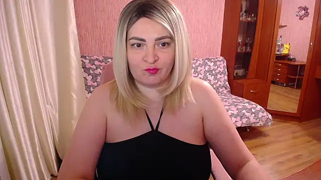 -MeowMeow online show from 03-04-26, 03:31