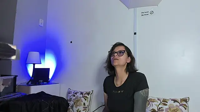 beauti wild25 online show from 03-03-26, 07:21