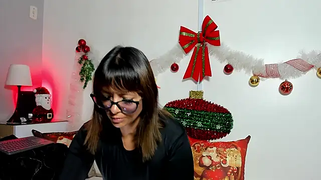 beauti wild25 online show from 12-16-25, 07:18