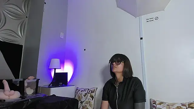 beauti wild25 online show from 04-04-26, 07:09