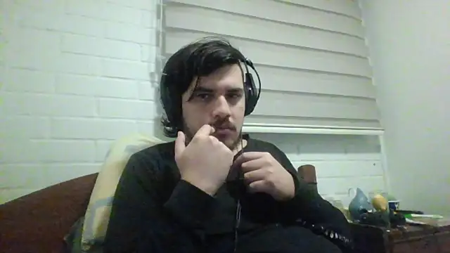 hung weeb online show from 05-25-26, 05:18