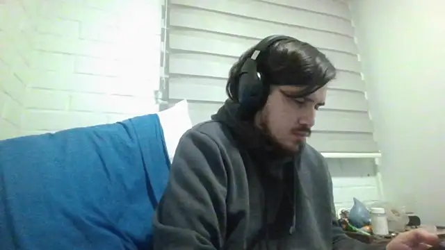 hung weeb online show from 05-31-26, 05:46