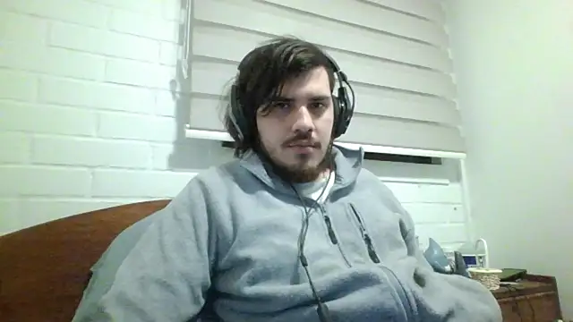 hung weeb online show from 06-15-26, 01:17