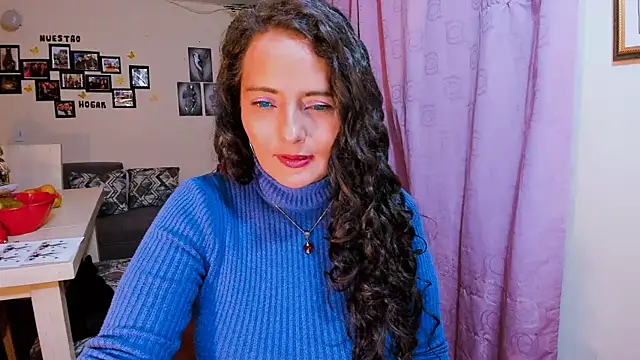 emma luxy online show from 02-06-26, 11:45