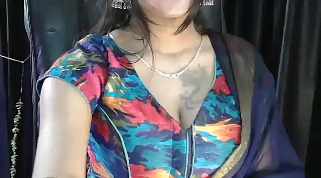 Snapshot of JannatDoll1 chatting on 12-25-24, 11:43 JannatDoll1 online show from 12-25-24, 11:43