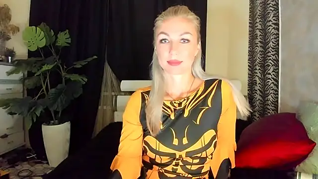  SABOTAGE  online show from 10-10-25, 01:17