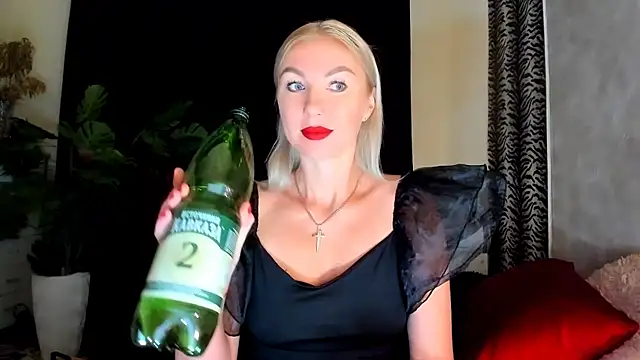  SABOTAGE  online show from 09-14-25, 01:50