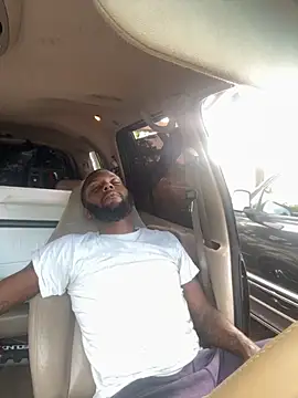 Chocolate Droppa online show from 09-14-25, 04:29