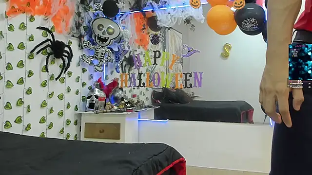 ChoreyTaiylor online show from 10-12-25, 04:30