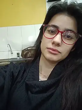 Mamamiabr online show from 06-17-26, 11:58