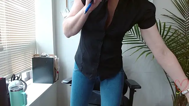 City Kat online show from 05-11-26, 02:18