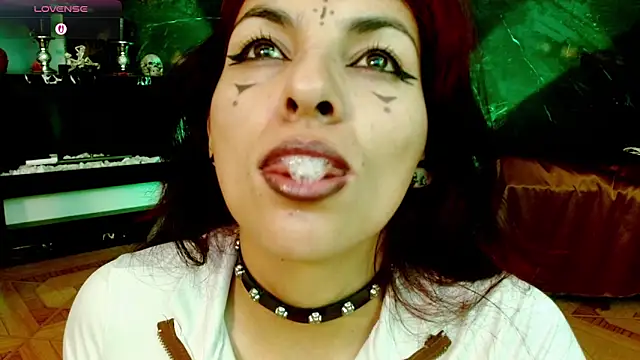 julieth sex1 online show from 04-30-26, 08:54