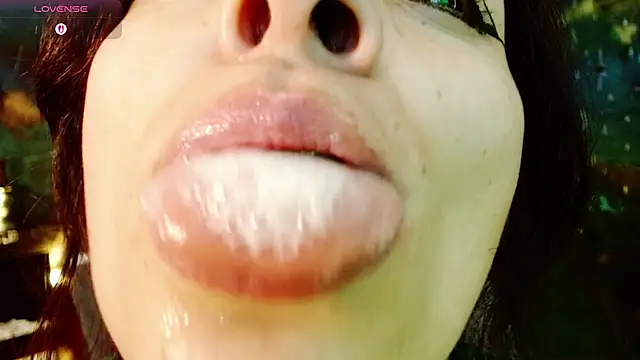 julieth sex1 online show from 05-20-26, 09:17